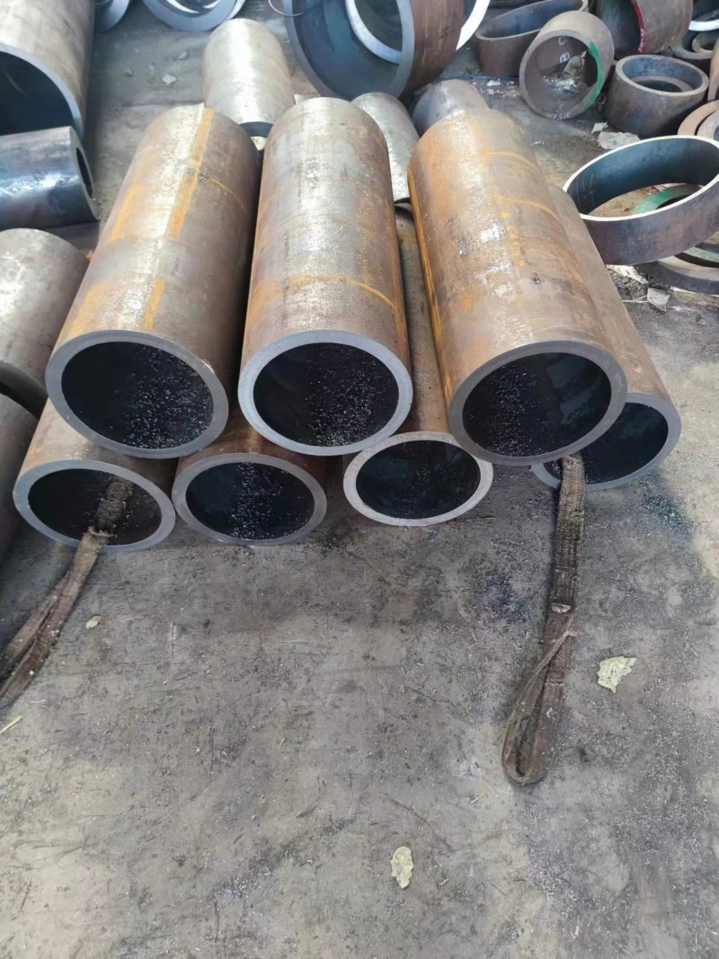 铜梁铜梁铜梁12Cr1MovG无缝钢管切割